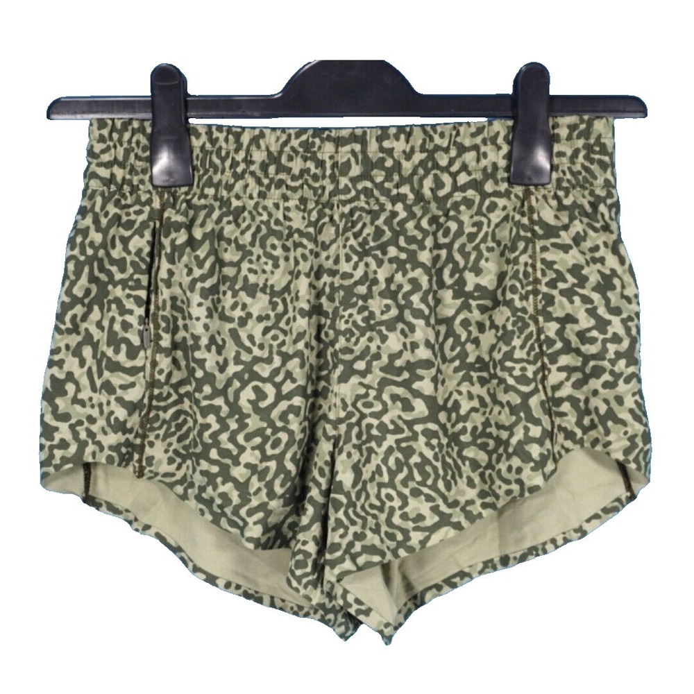 ATHLETA Printed Hustle 3" Shorts ARMY GREEN CAMO PRINT Lined Relaxed Fit SIZE XS